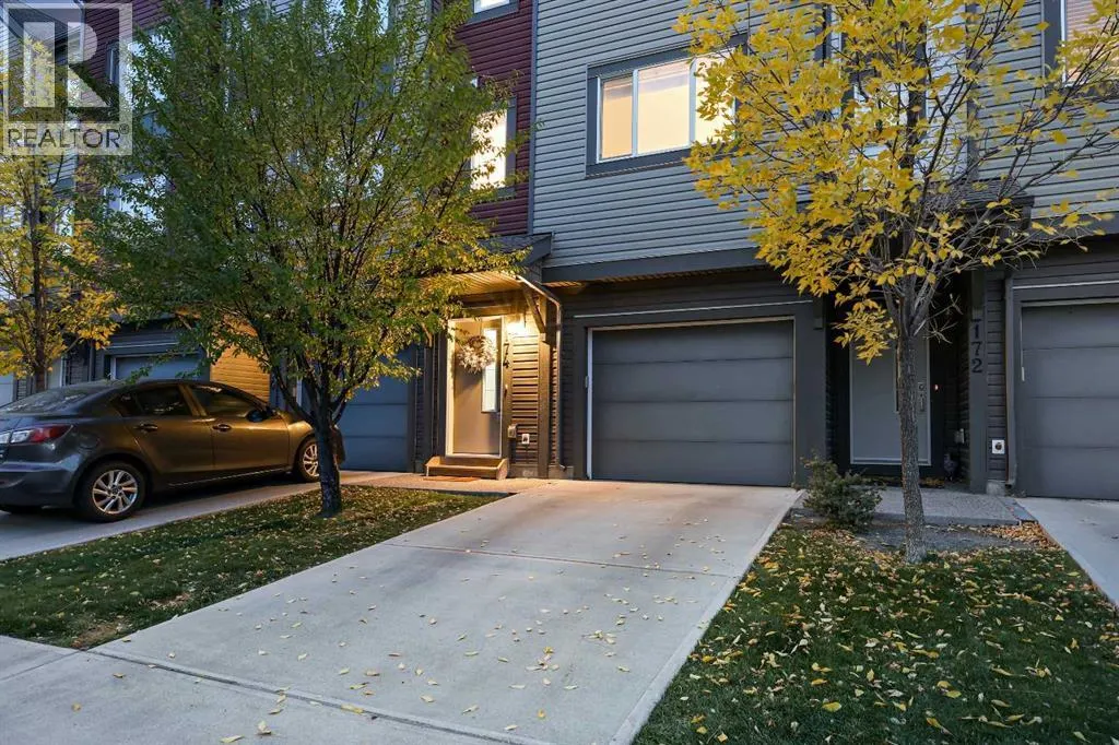 174 Copperpond Villas SE