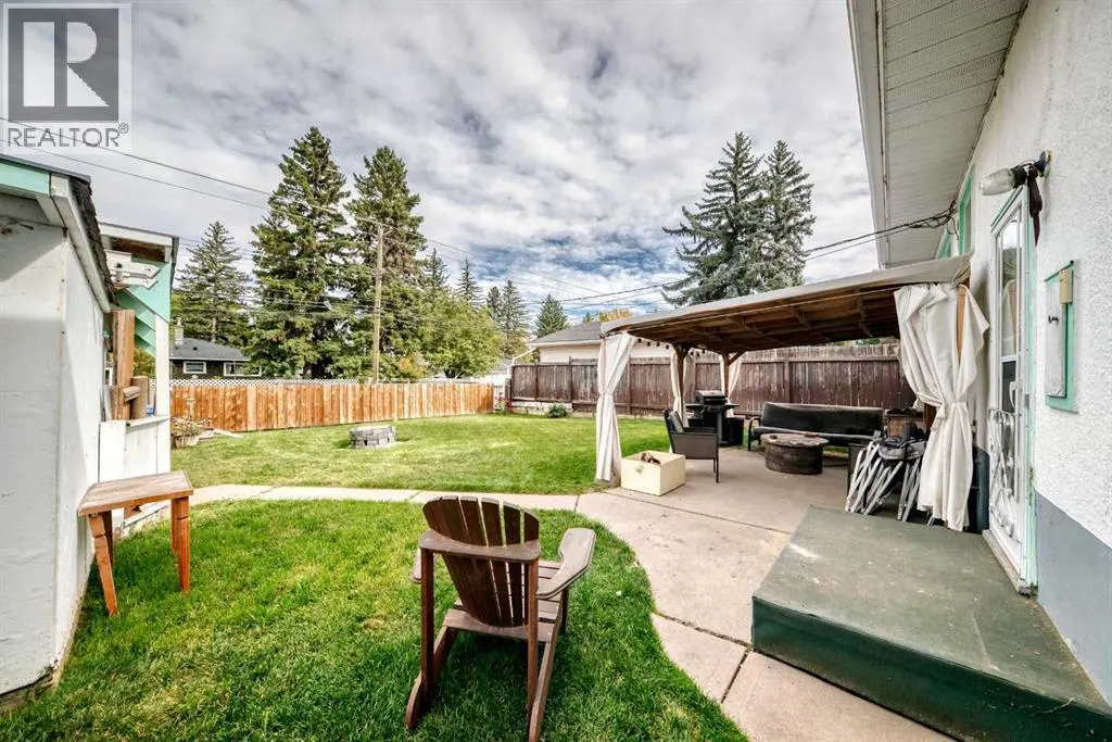 126 Springwood Drive SW