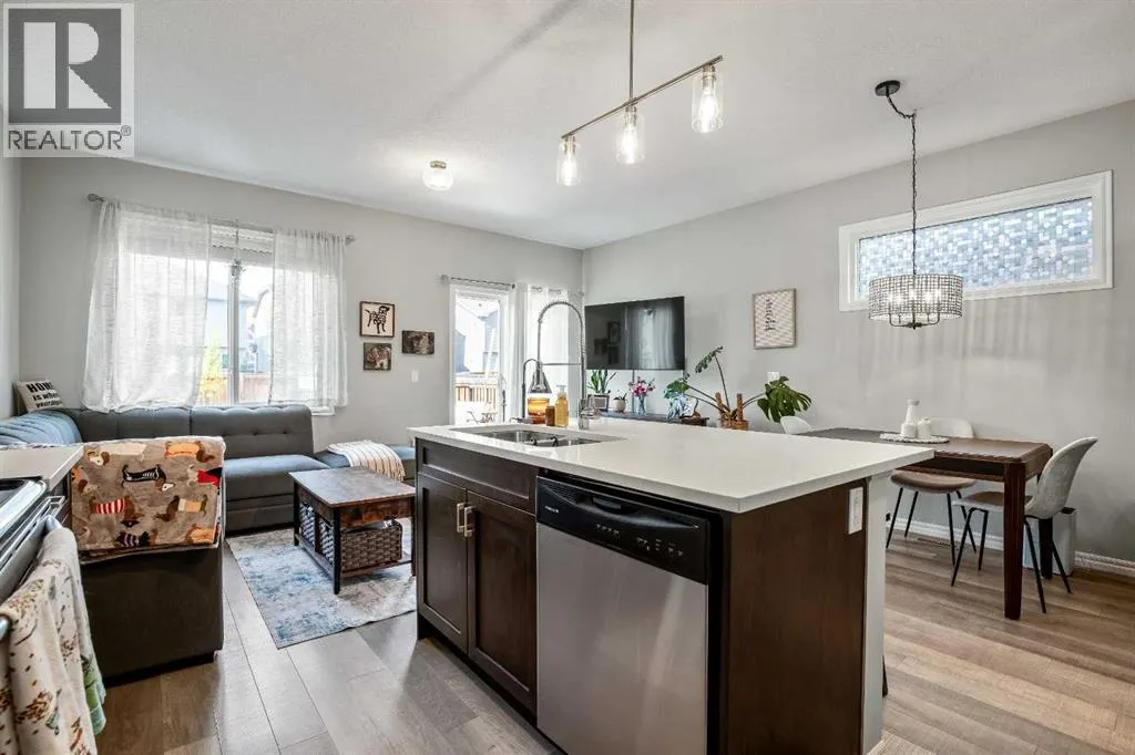 178 Legacy Mews SE