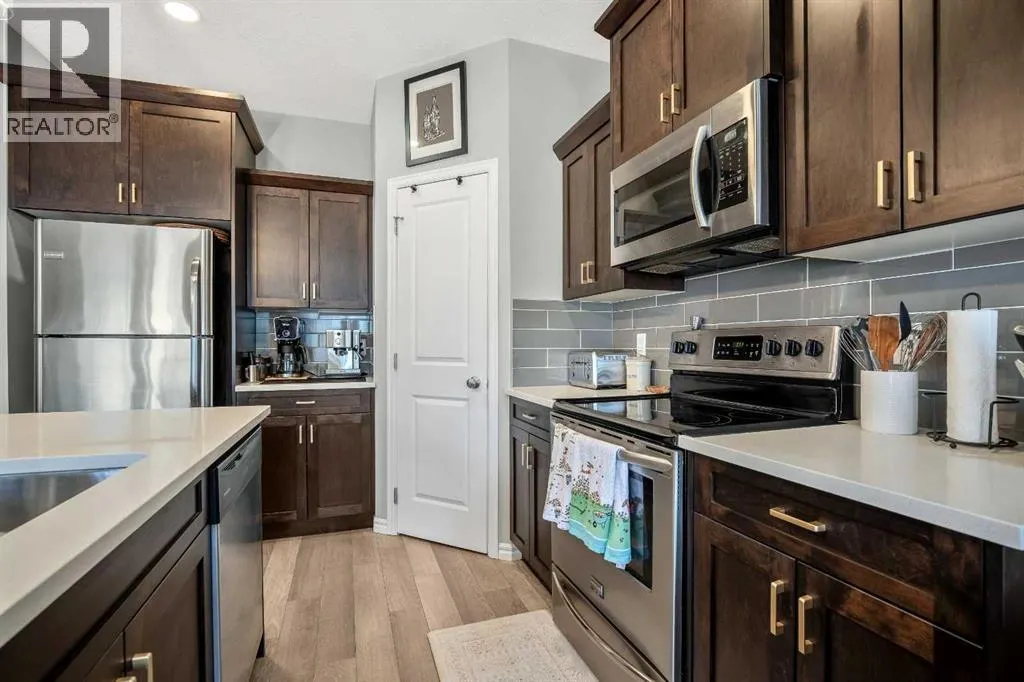 178 Legacy Mews SE