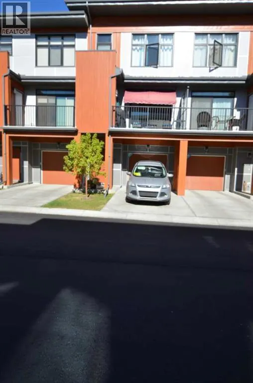 1005, 400 Belmont Street SW