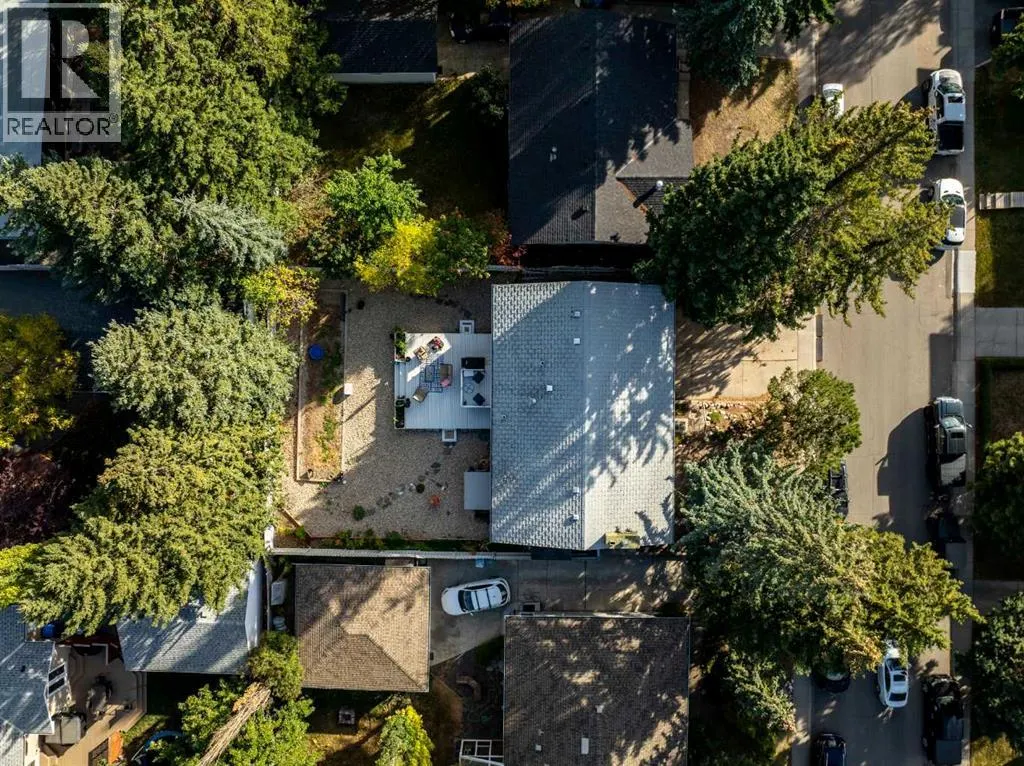 5016 Viceroy Drive NW