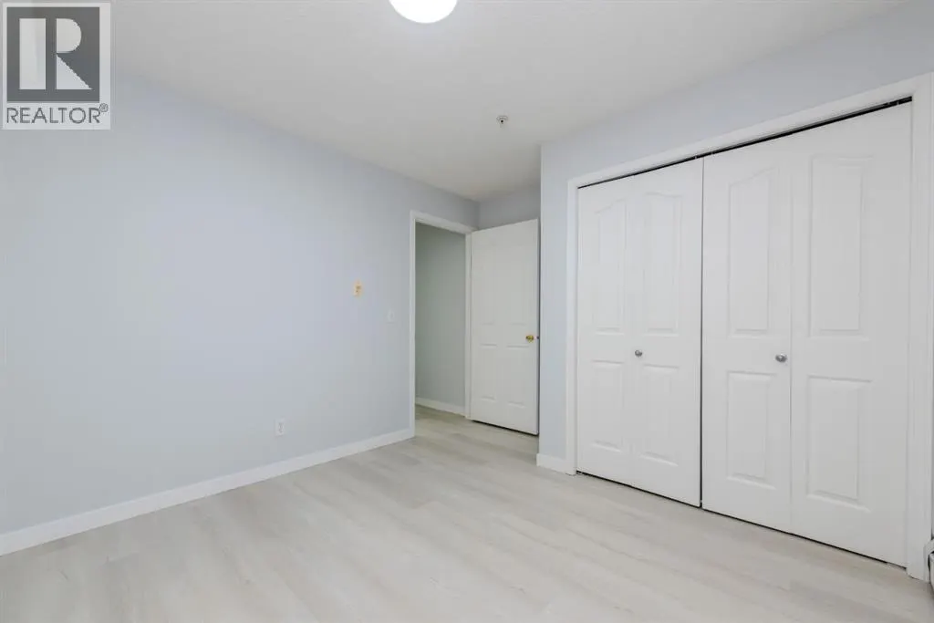 4105, 10 Prestwick Bay SE