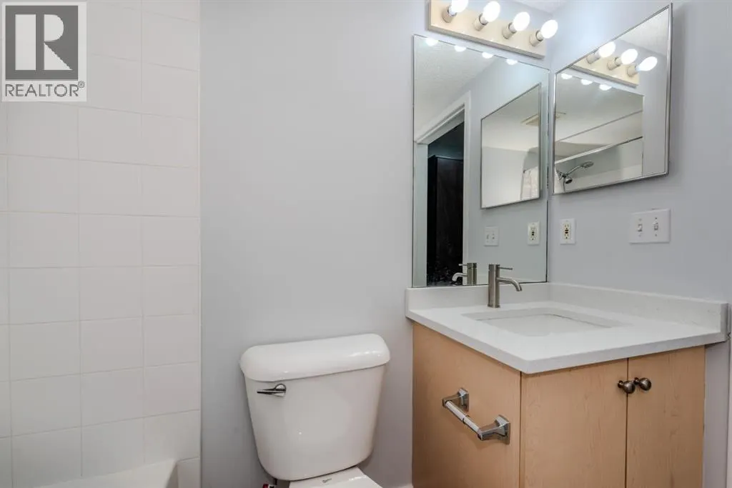 4105, 10 Prestwick Bay SE