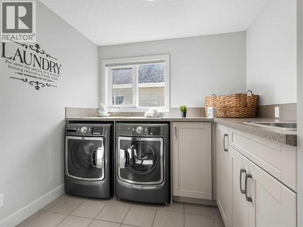95 Mahogany Manor SE