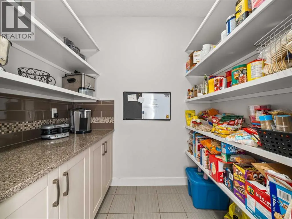95 Mahogany Manor SE