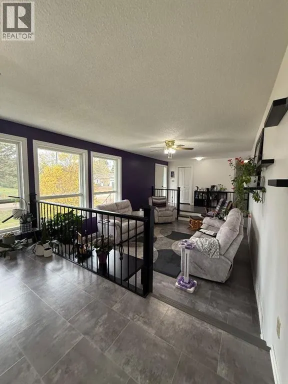 10213 97 Ave
