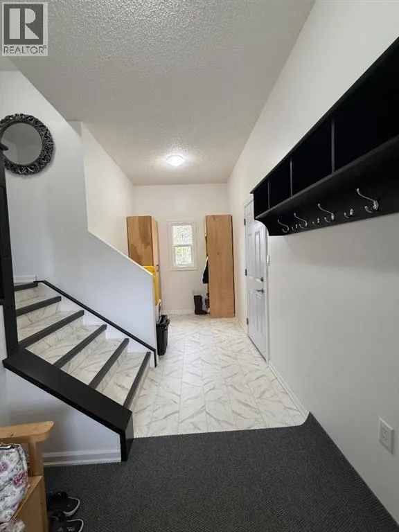 10213 97 Ave