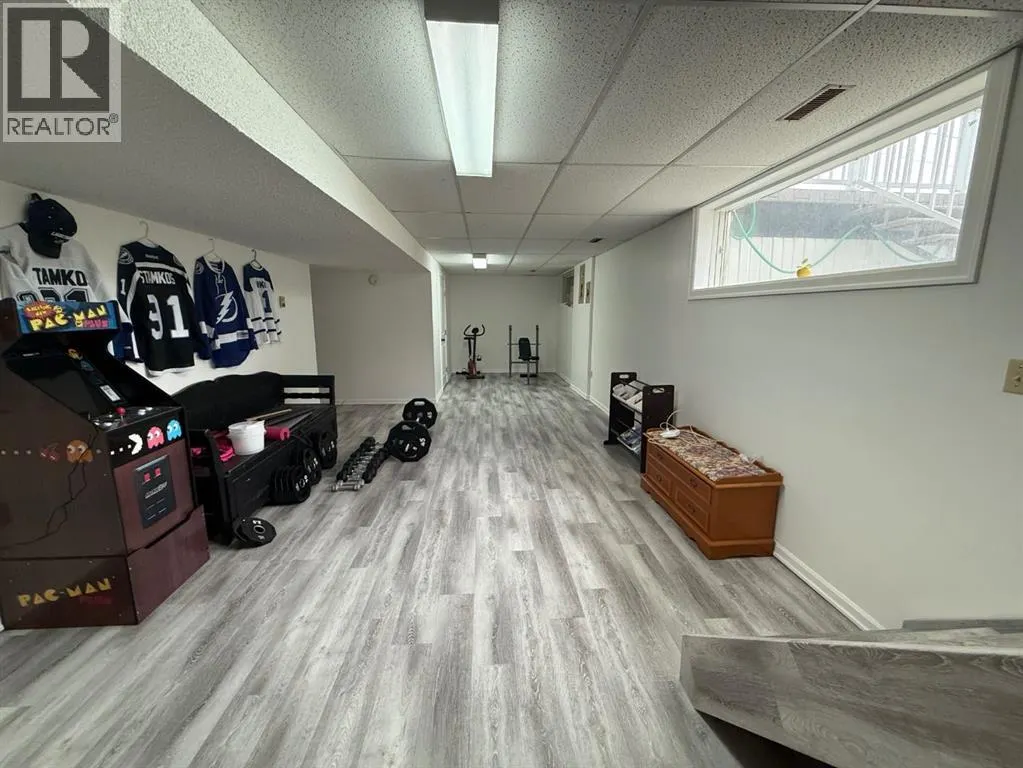 10213 97 Ave