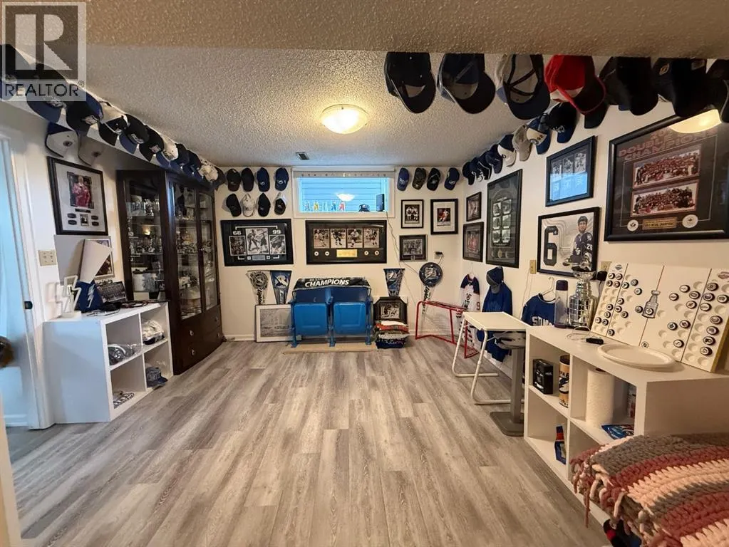 10213 97 Ave