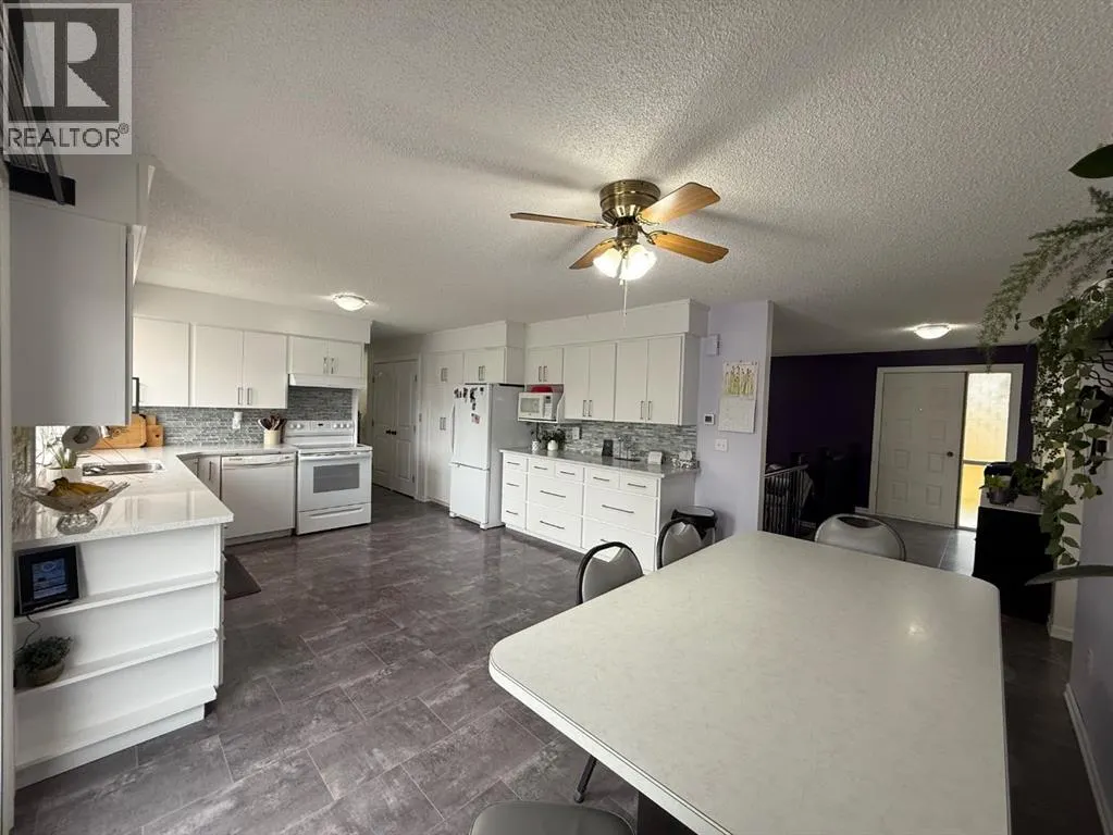 10213 97 Ave