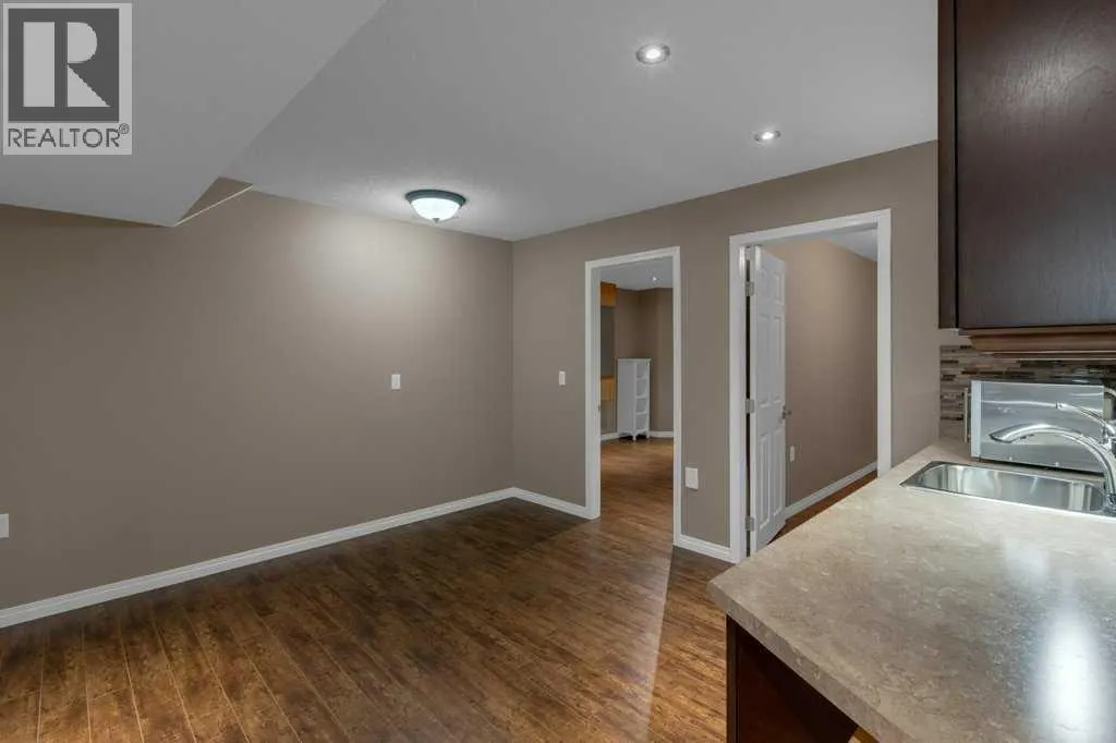 129 Covenant Bay