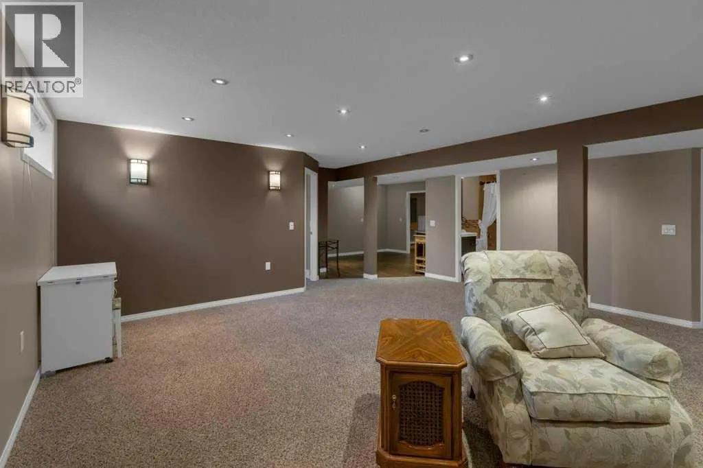 129 Covenant Bay