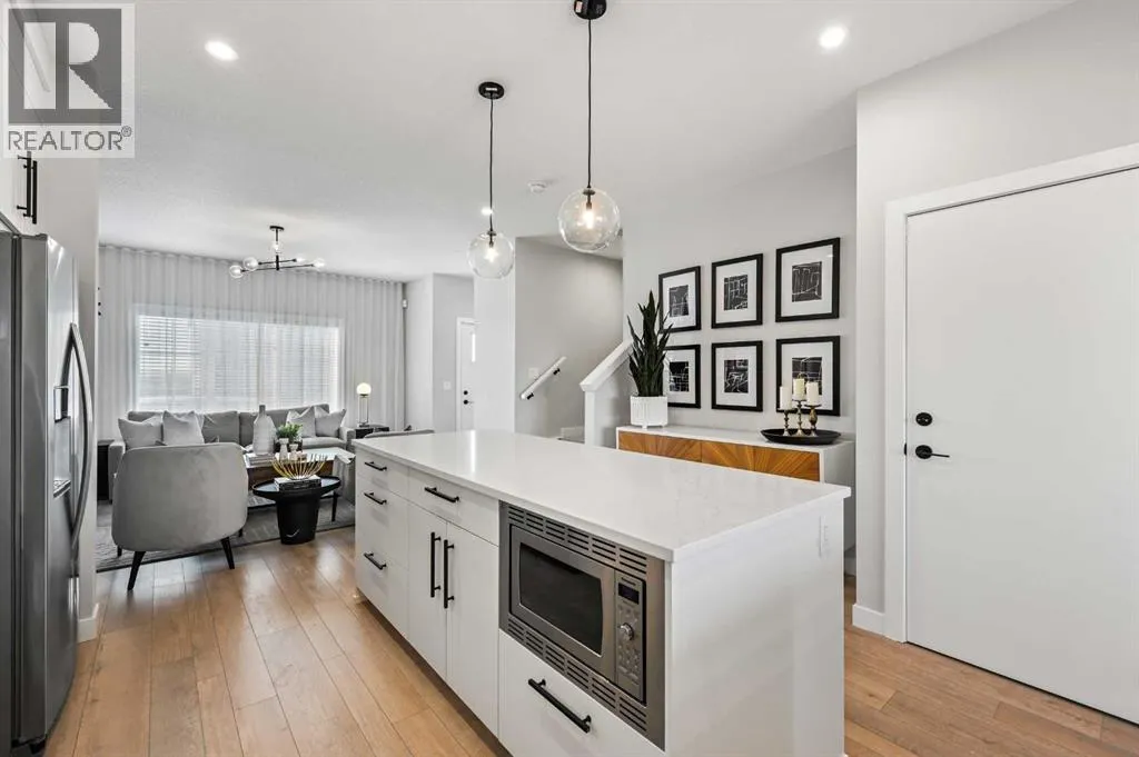 63 Raven Point SE