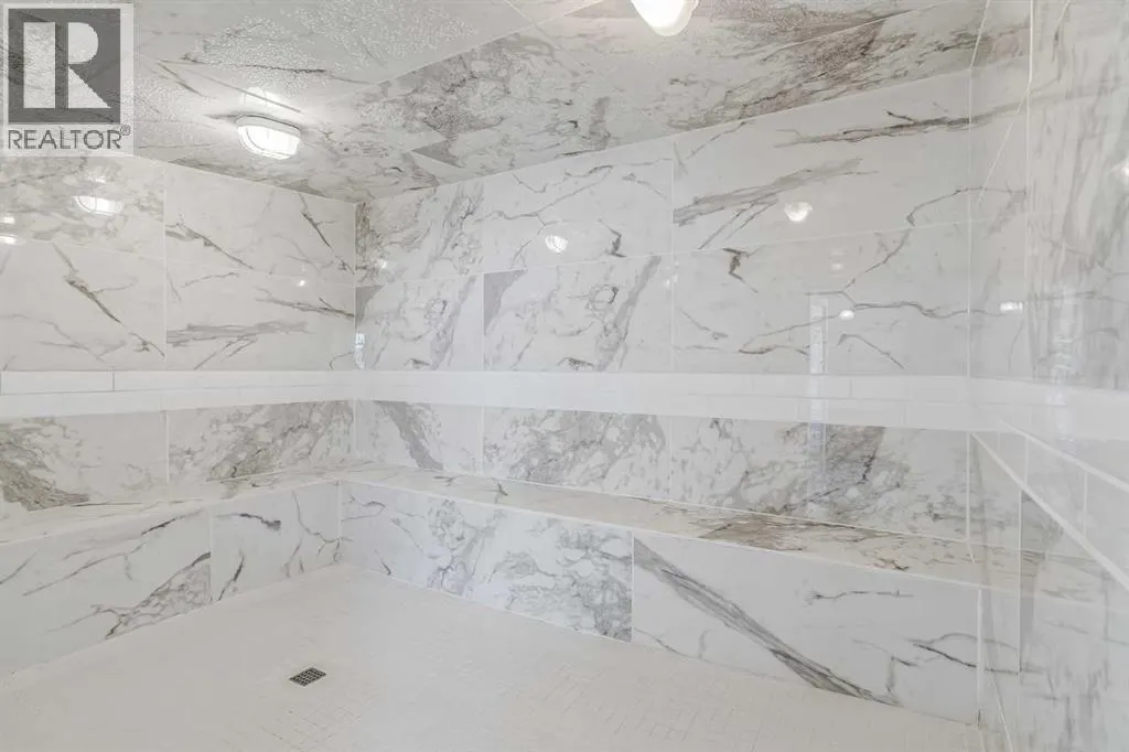 34, 2834 Edenwold Heights NW