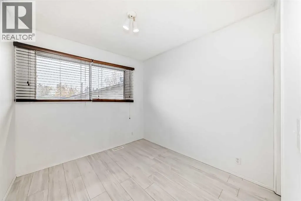 #11, 380 Bermuda Drive NW