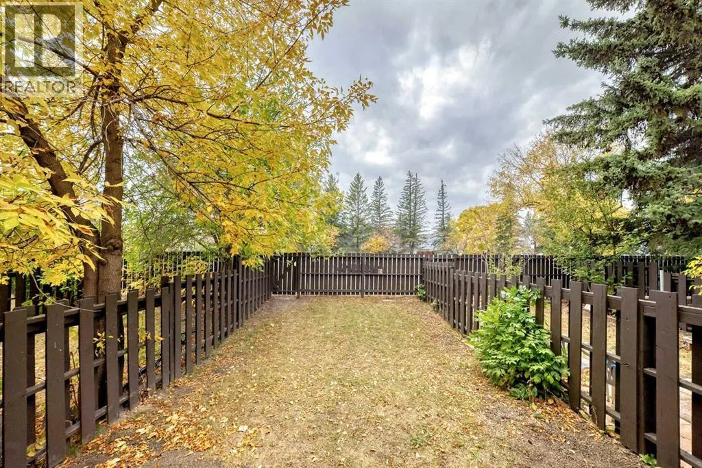 #11, 380 Bermuda Drive NW
