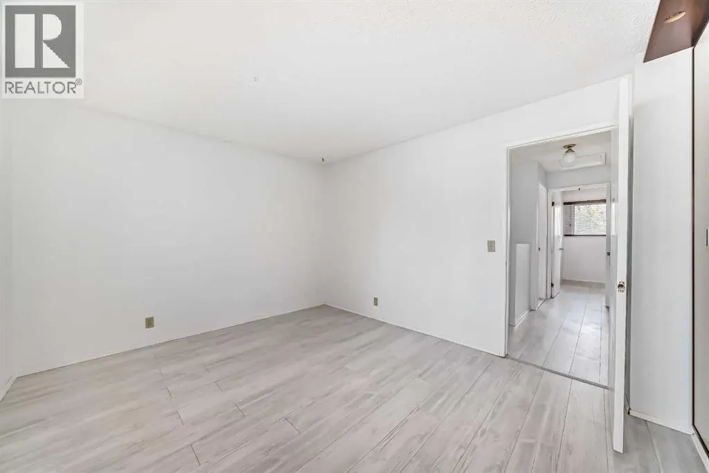 #11, 380 Bermuda Drive NW