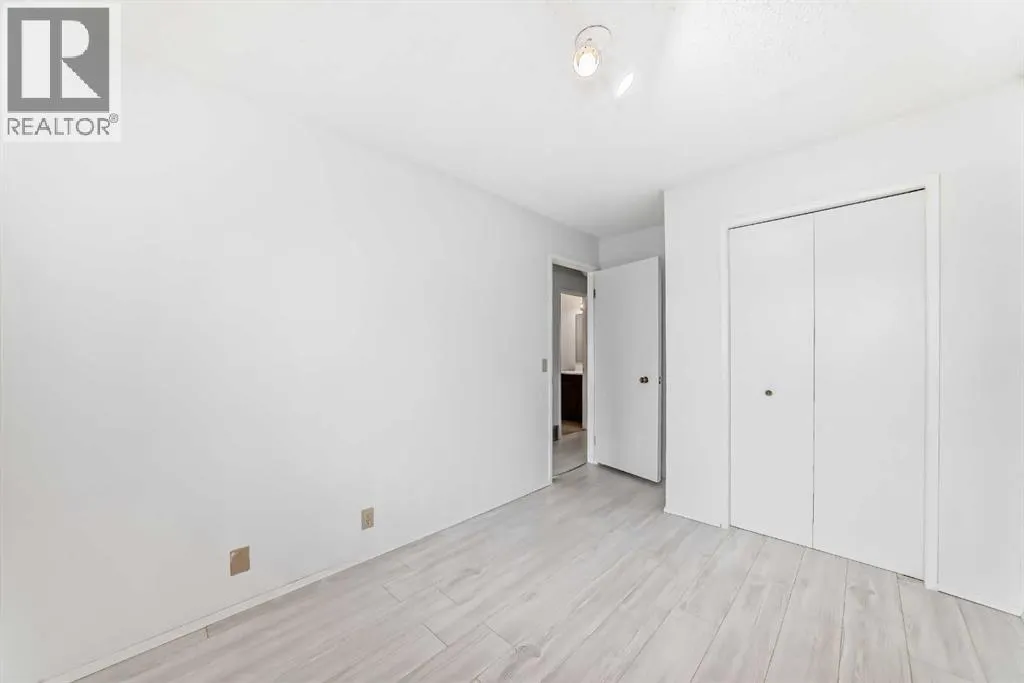 #11, 380 Bermuda Drive NW