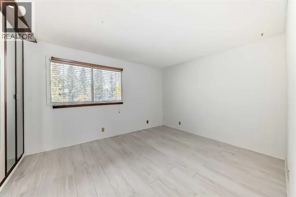 #11, 380 Bermuda Drive NW