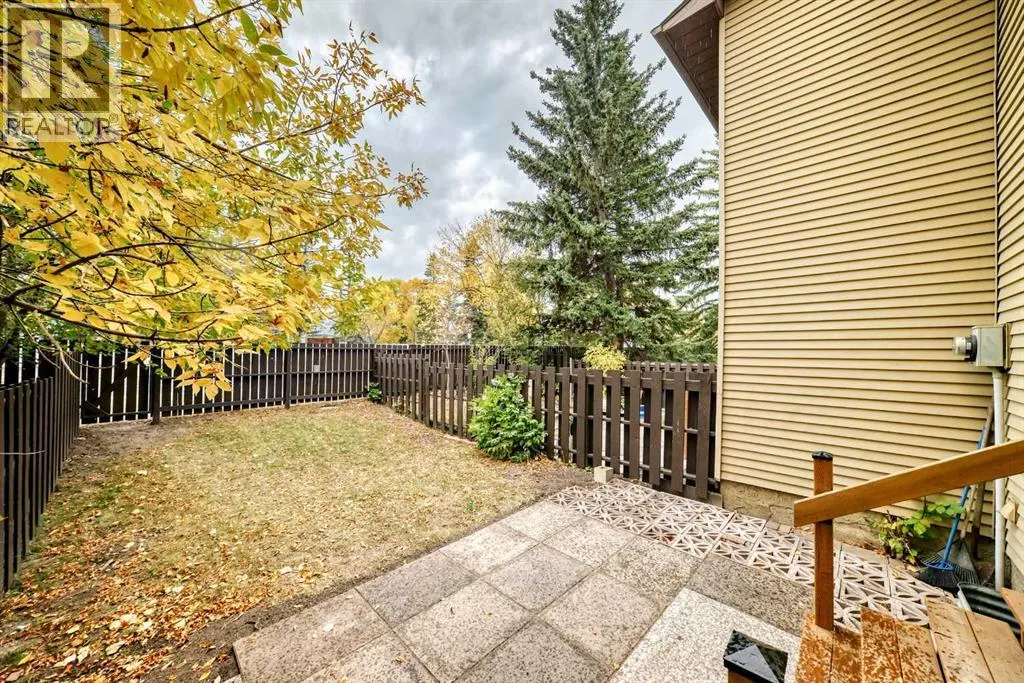 #11, 380 Bermuda Drive NW