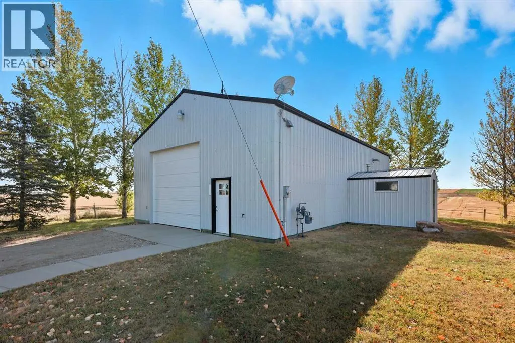 252047 Township Road 252