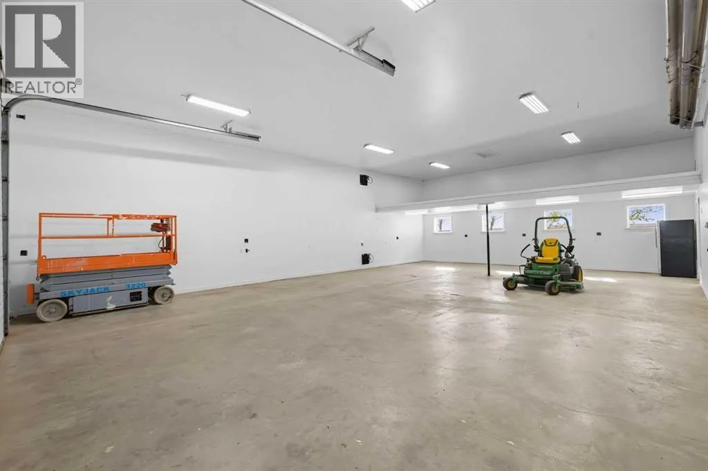 252047 Township Road 252
