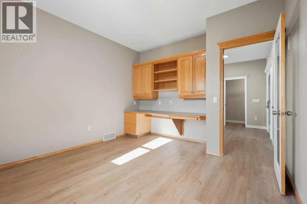 252047 Township Road 252