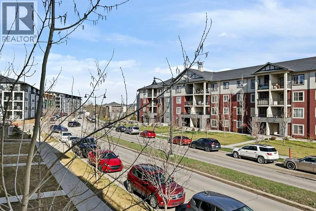 8207, 151 Legacy Main Street SE