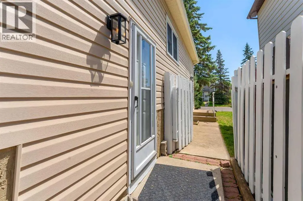 199 Cedardale Road SW