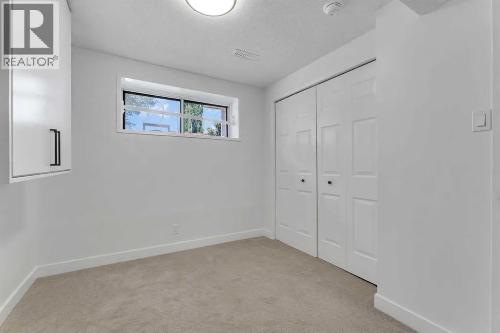 199 Cedardale Road SW
