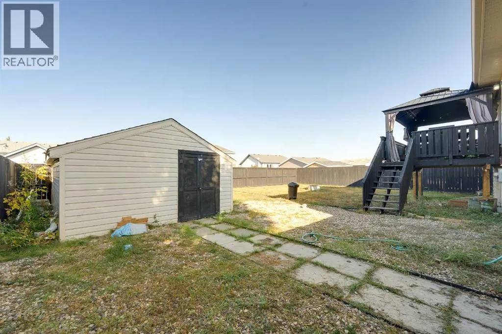 44 Parkside Crescent