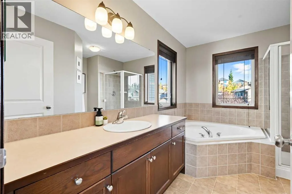 155 Sunset Close