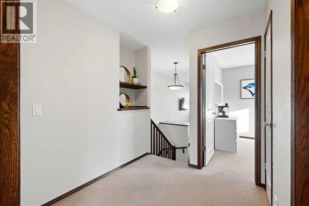 155 Sunset Close