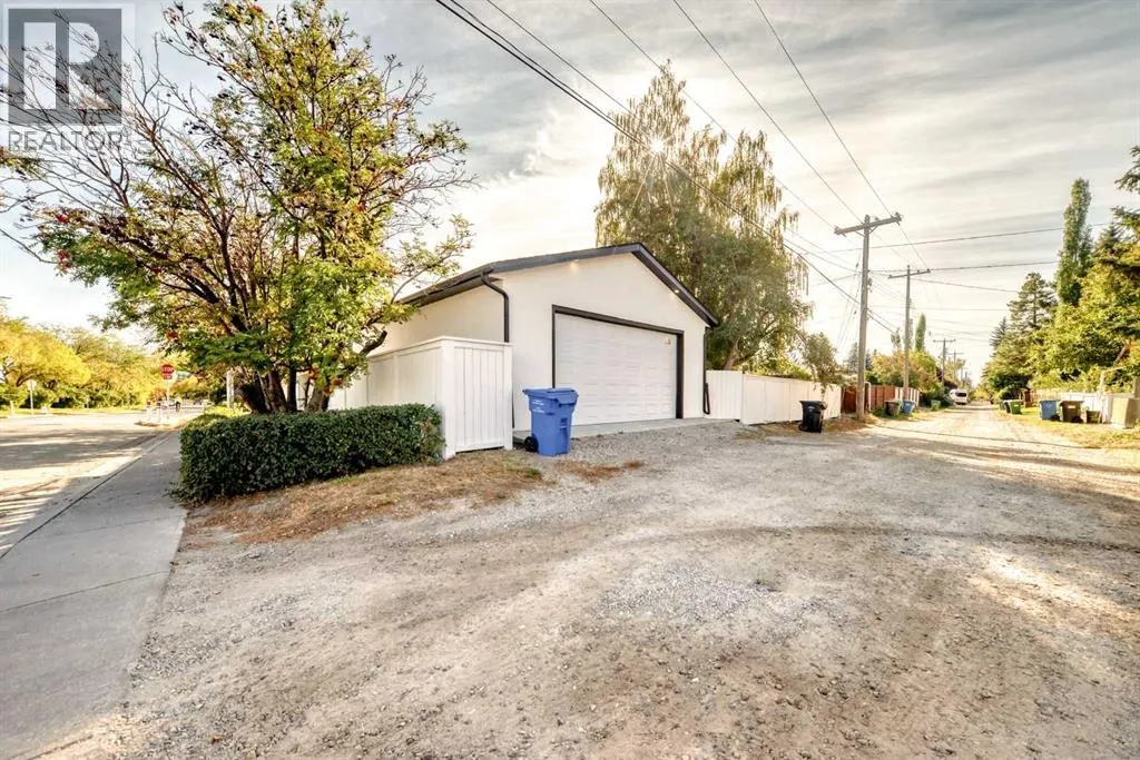 1 Cherovan Drive SW