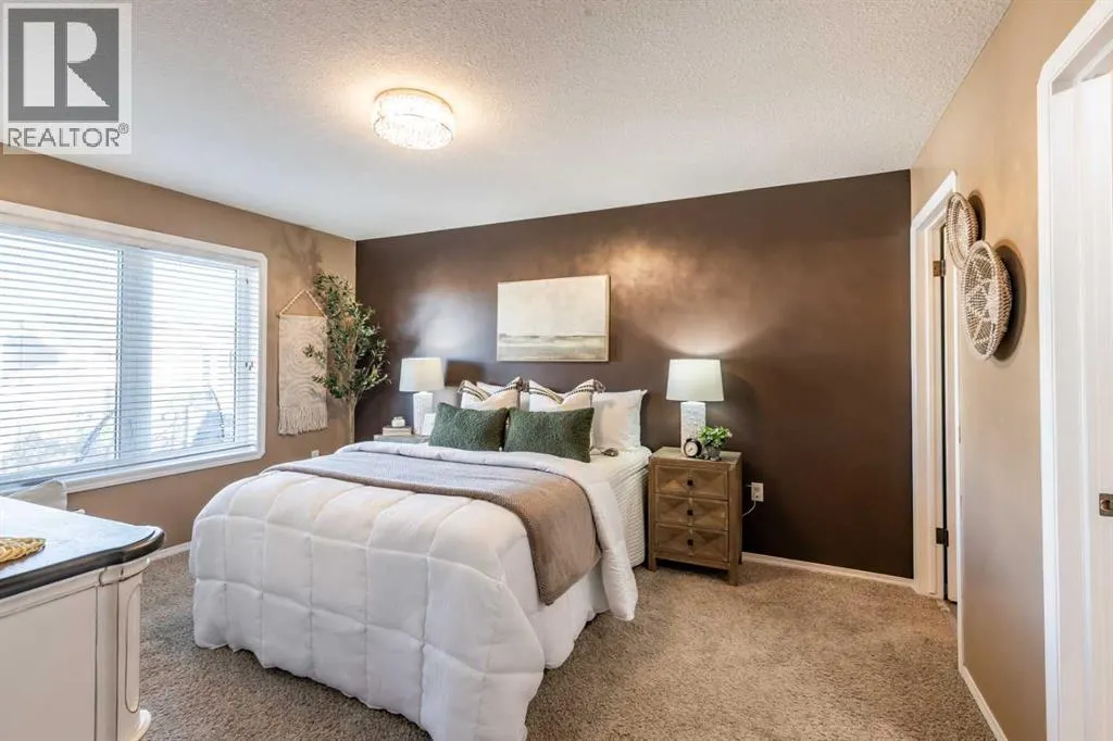310 Jesmond Drive SW