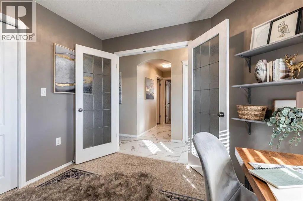 310 Jesmond Drive SW