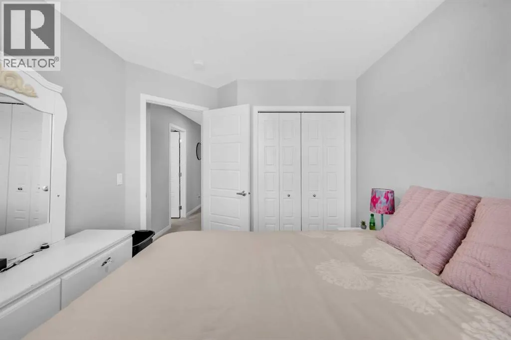 220 Cornerstone Grove NE