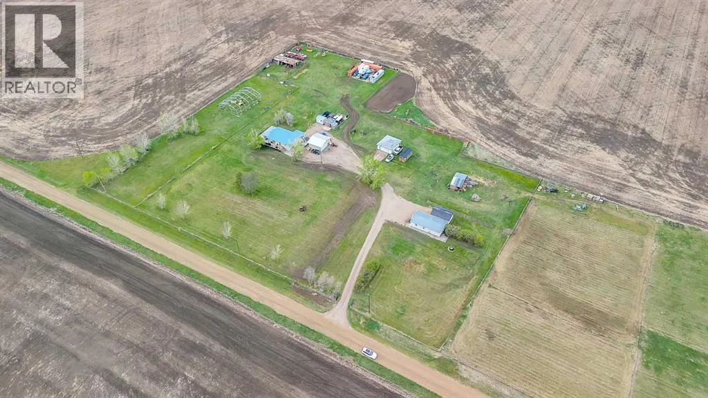 270046 Township Road 284