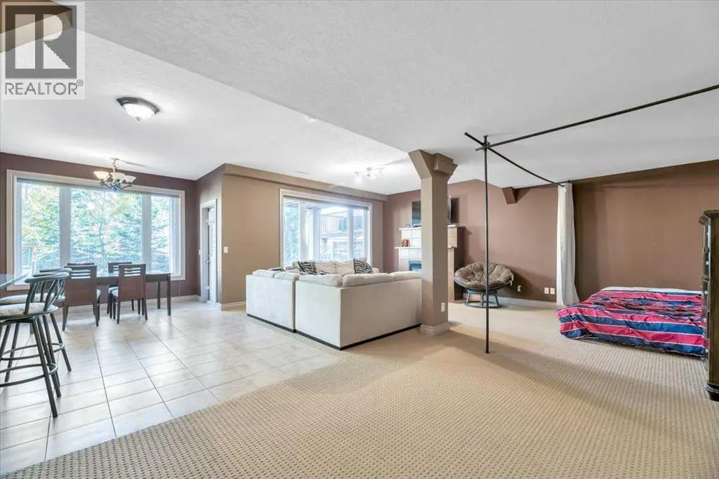 89 Springborough Boulevard SW