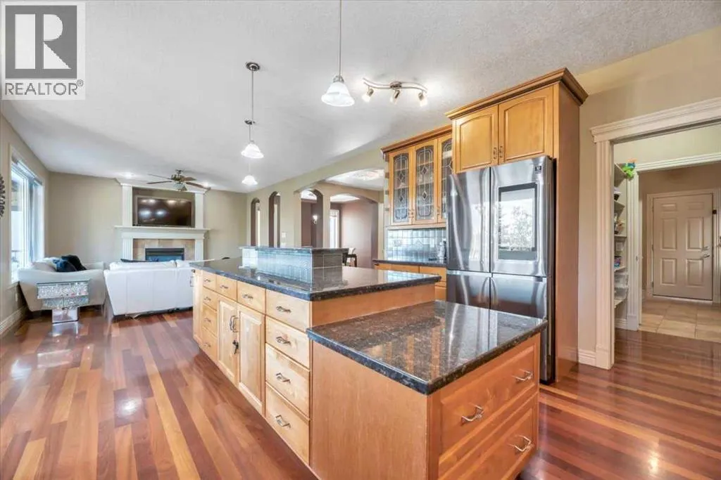 89 Springborough Boulevard SW