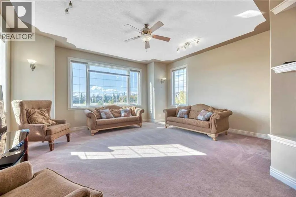 89 Springborough Boulevard SW