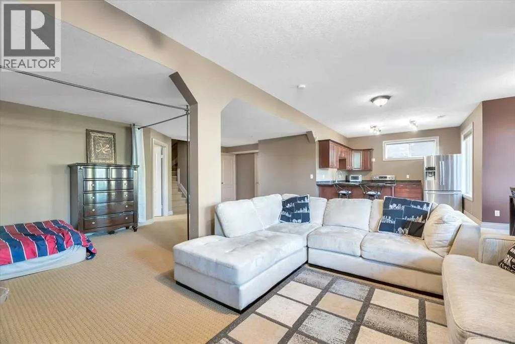 89 Springborough Boulevard SW