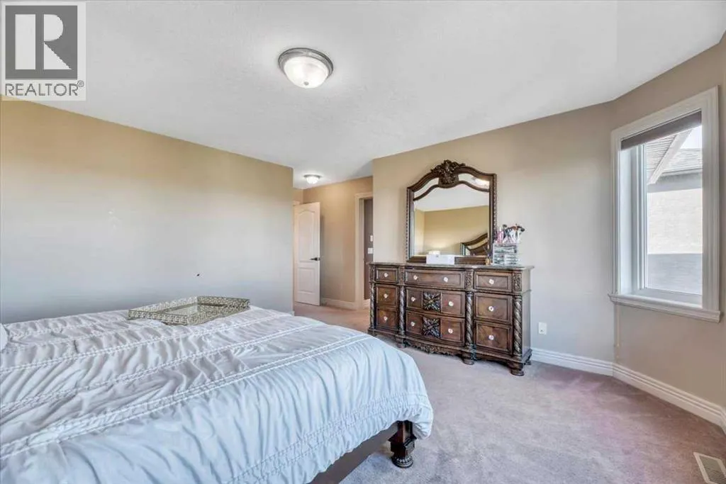 89 Springborough Boulevard SW