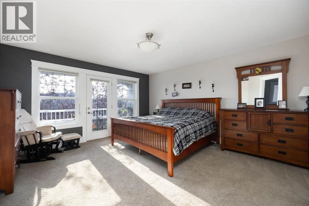 149 Ward Crescent