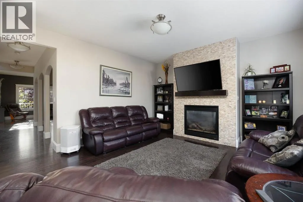 149 Ward Crescent