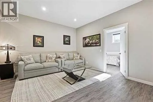 14 Cranbrook Common SE