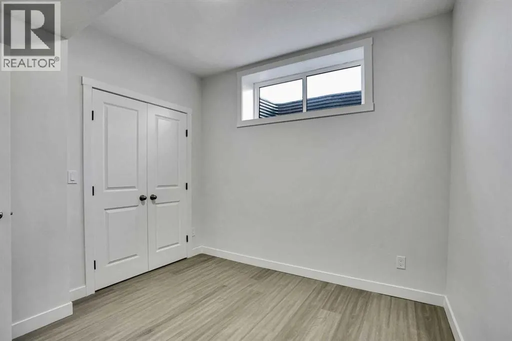 239 Savoy Landing SE