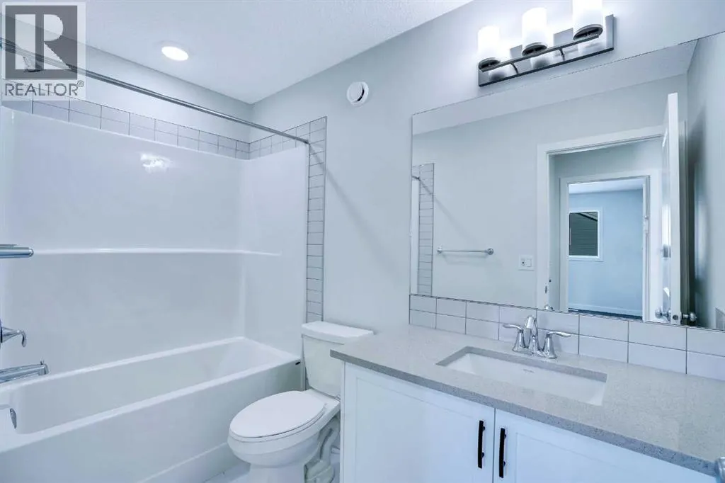 239 Savoy Landing SE
