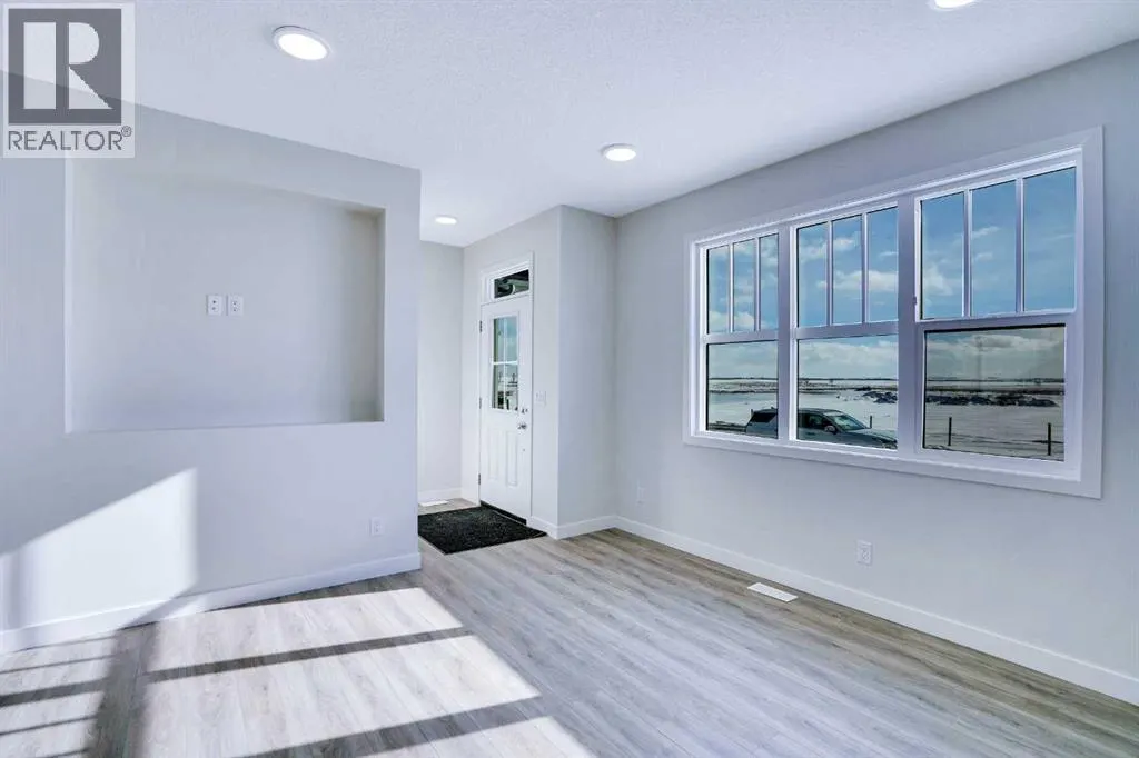 239 Savoy Landing SE